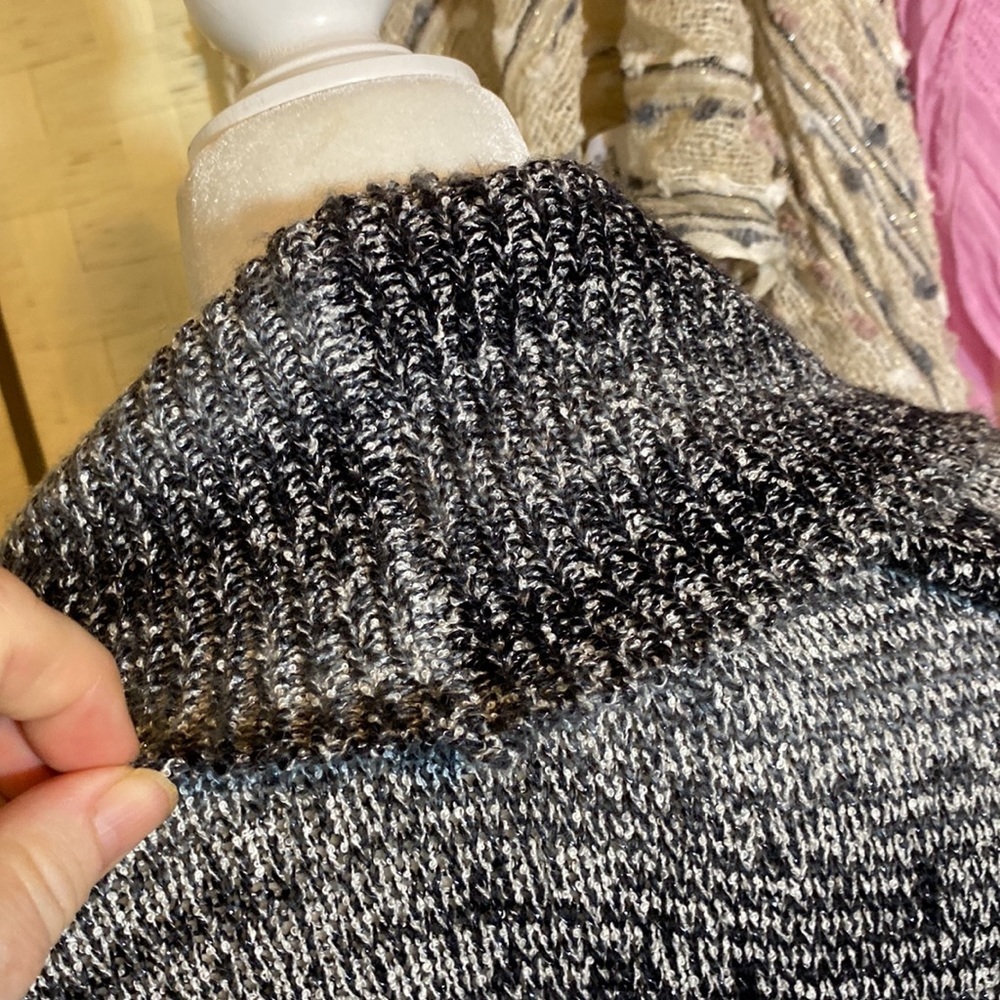 STYLE & CO XL CARDIGAN SWEATER BLACK WHITE W/ SILVER METALLIC THREAD Par… - Picture 5 of 13